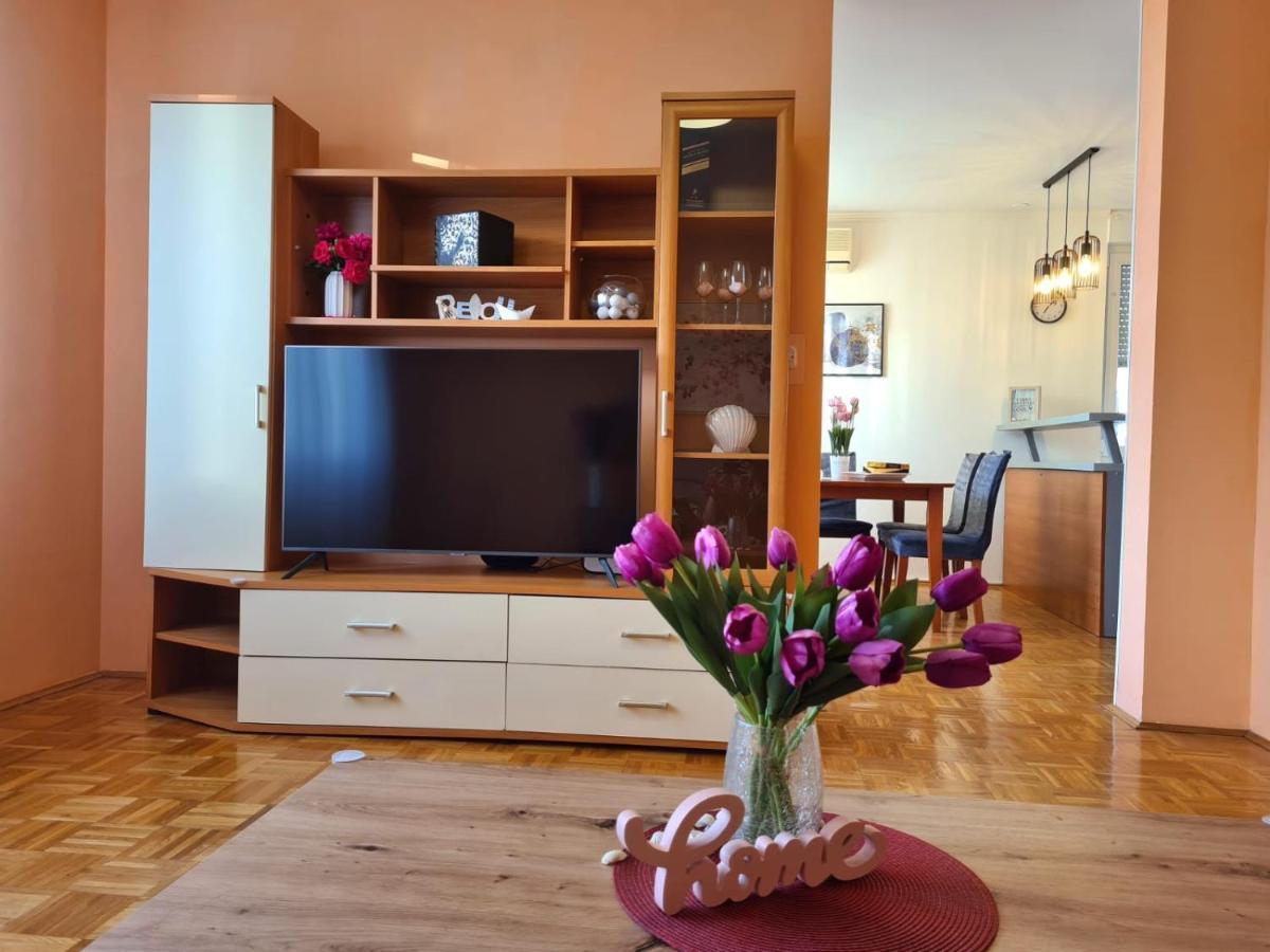 Apartman Adriatic Zadar Bagian luar foto